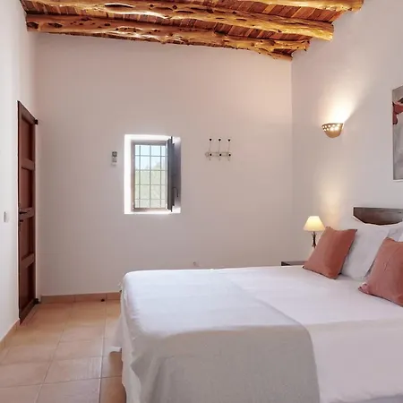 Villa Mago